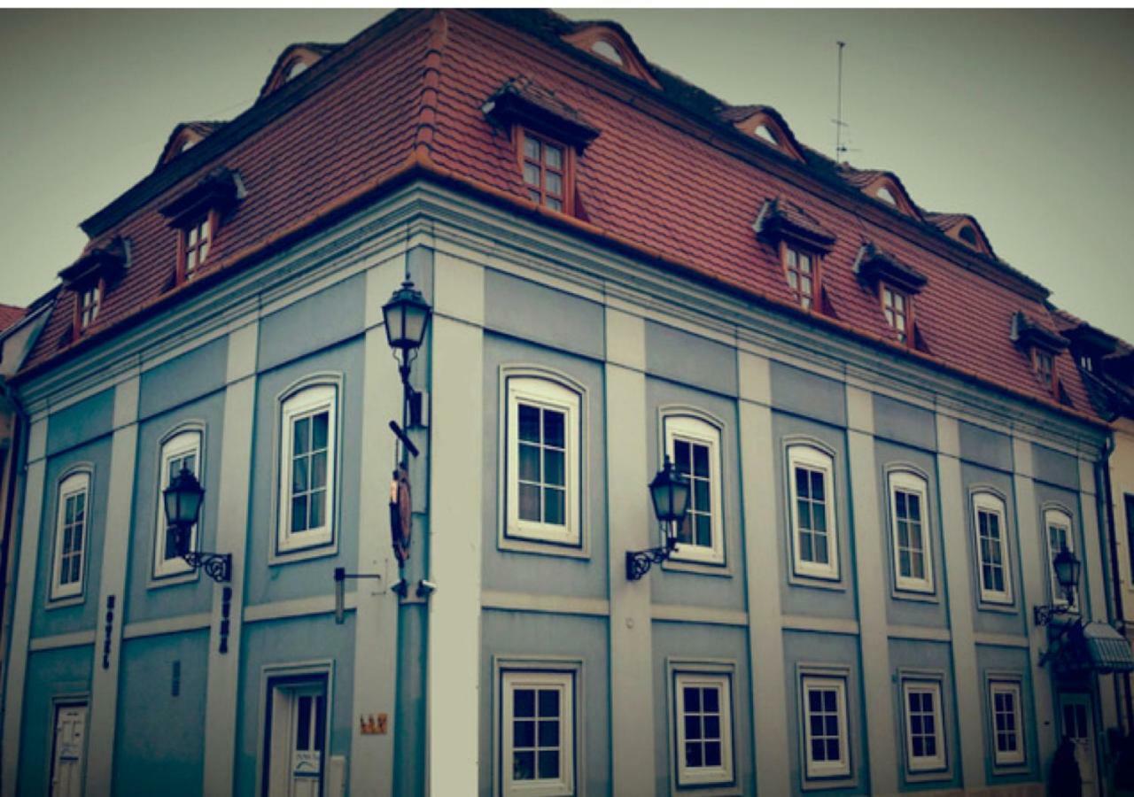 Duna Panzio Gyor Exterior photo